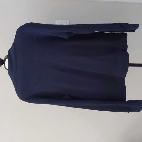 Guess men's zip up size medium - Picture 6 of 6